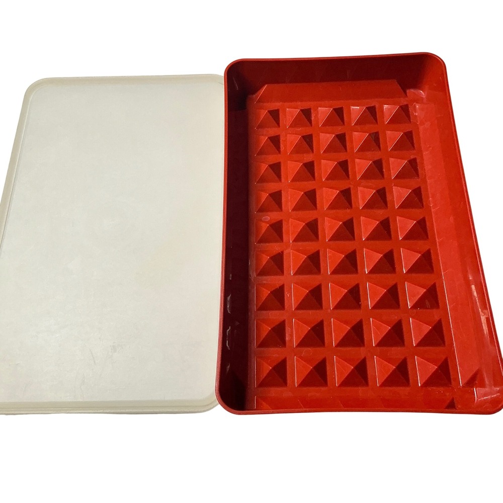 Tupperware Vintage Hot Dog‎ Keeper Kitchenware